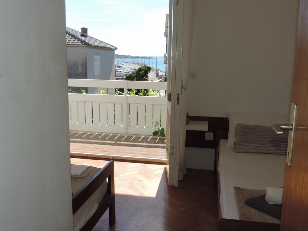 Apartment Vidas ノヴァリャ エクステリア 写真