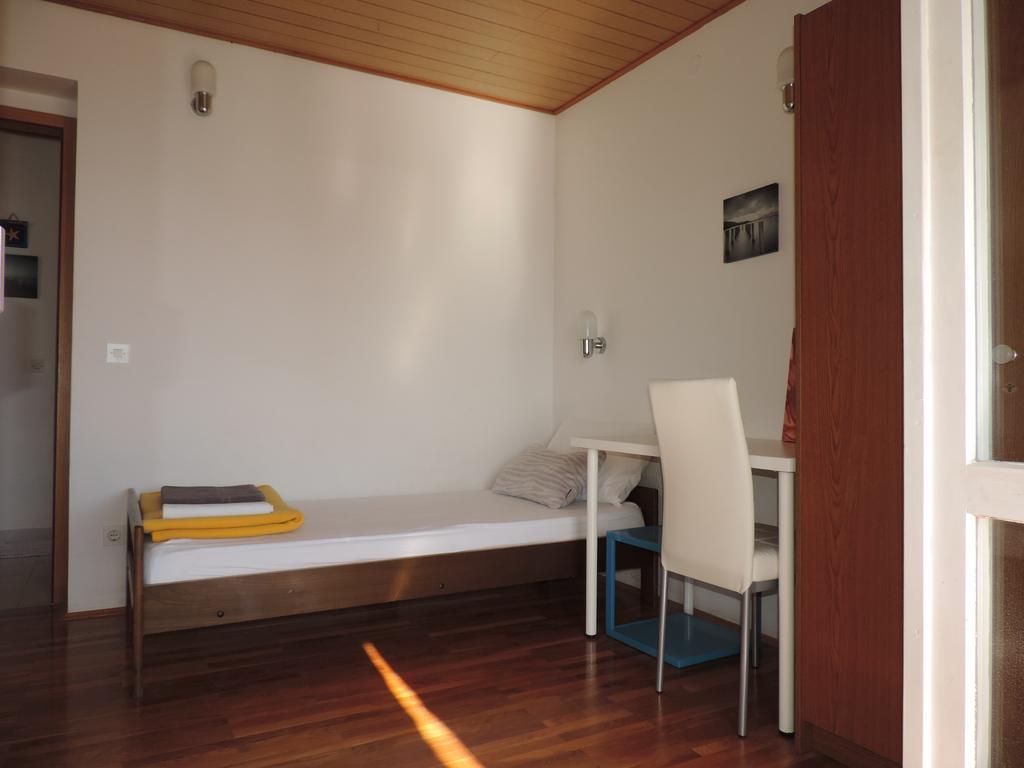 Apartment Vidas ノヴァリャ エクステリア 写真