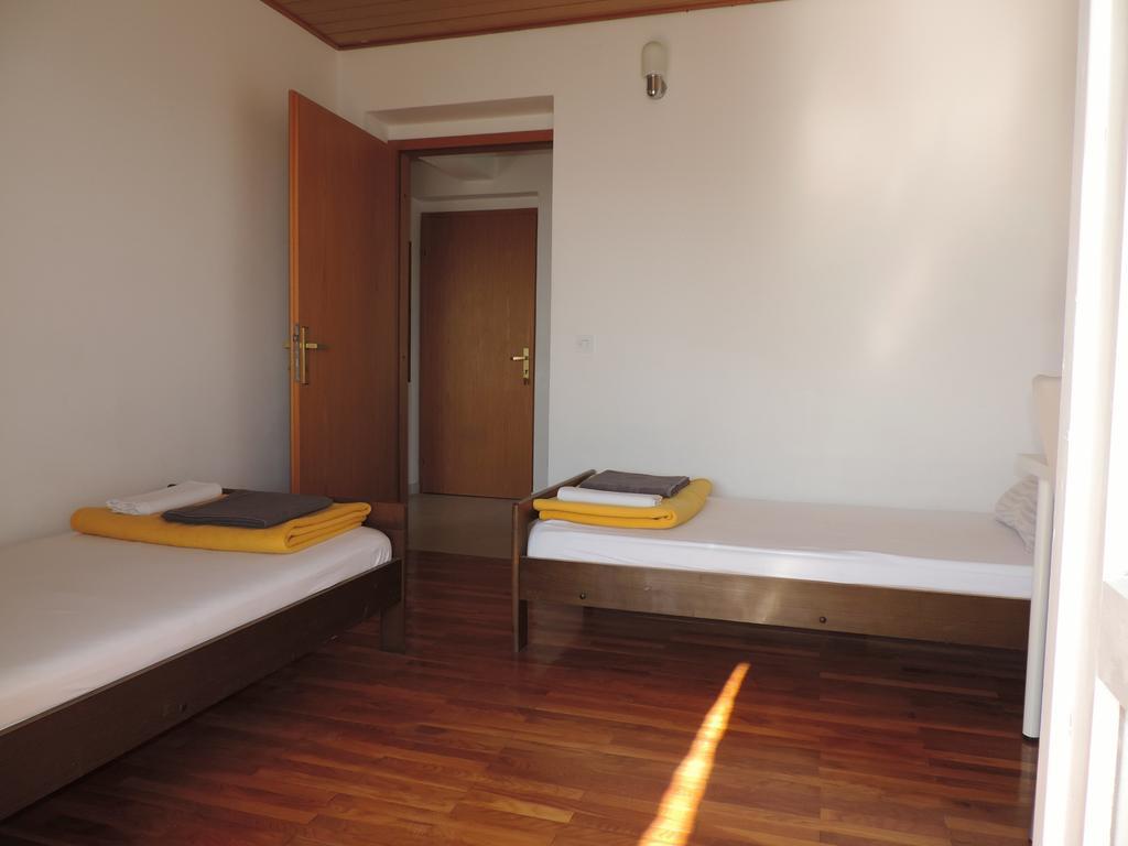 Apartment Vidas ノヴァリャ エクステリア 写真